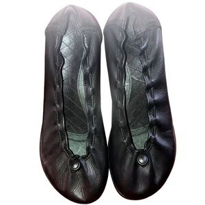 Dansko Black Leather Women's Flats